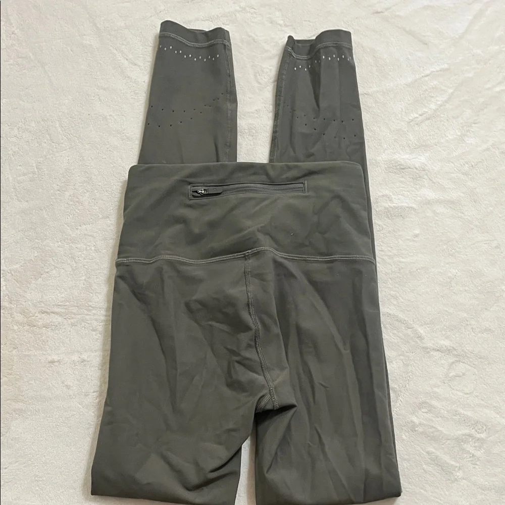 Lululemon Athletica Gray Leggings - Picture 2 of 11